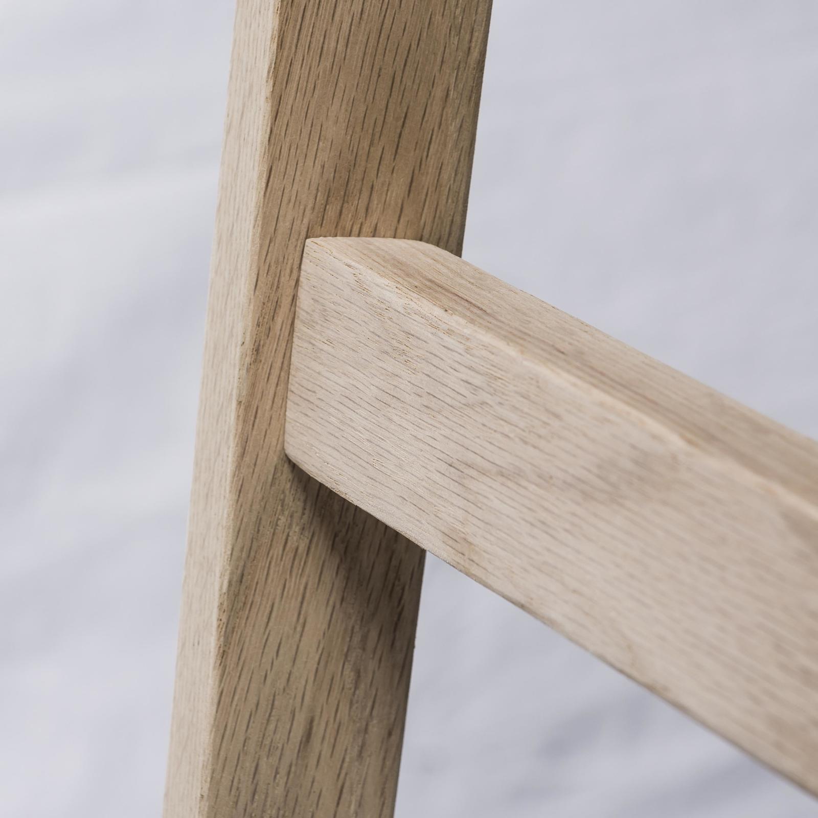 Lot de 2 tabourets de bar en chêne et assise blanche 65 cm RIVA