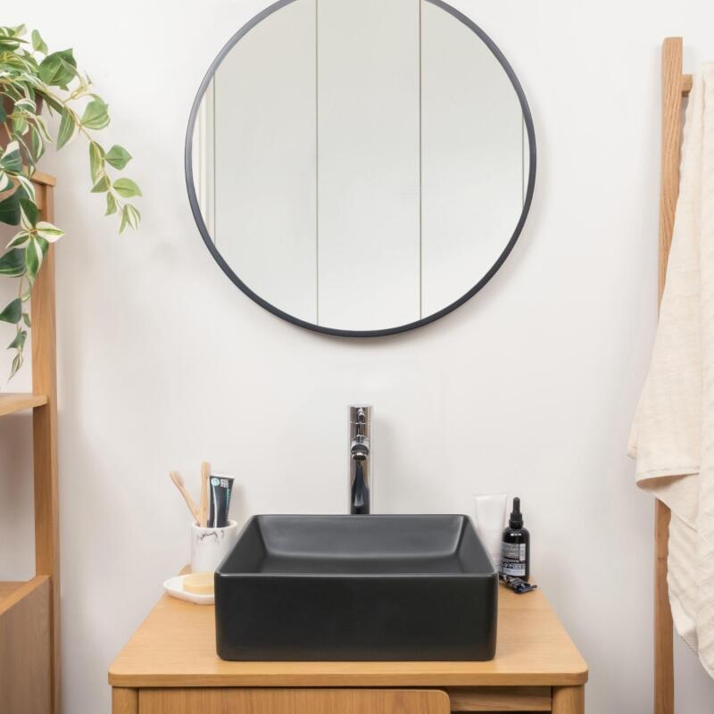 Vasque à poser carrée 36,5 x 36,5 cm en céramique COMA - Vue de face