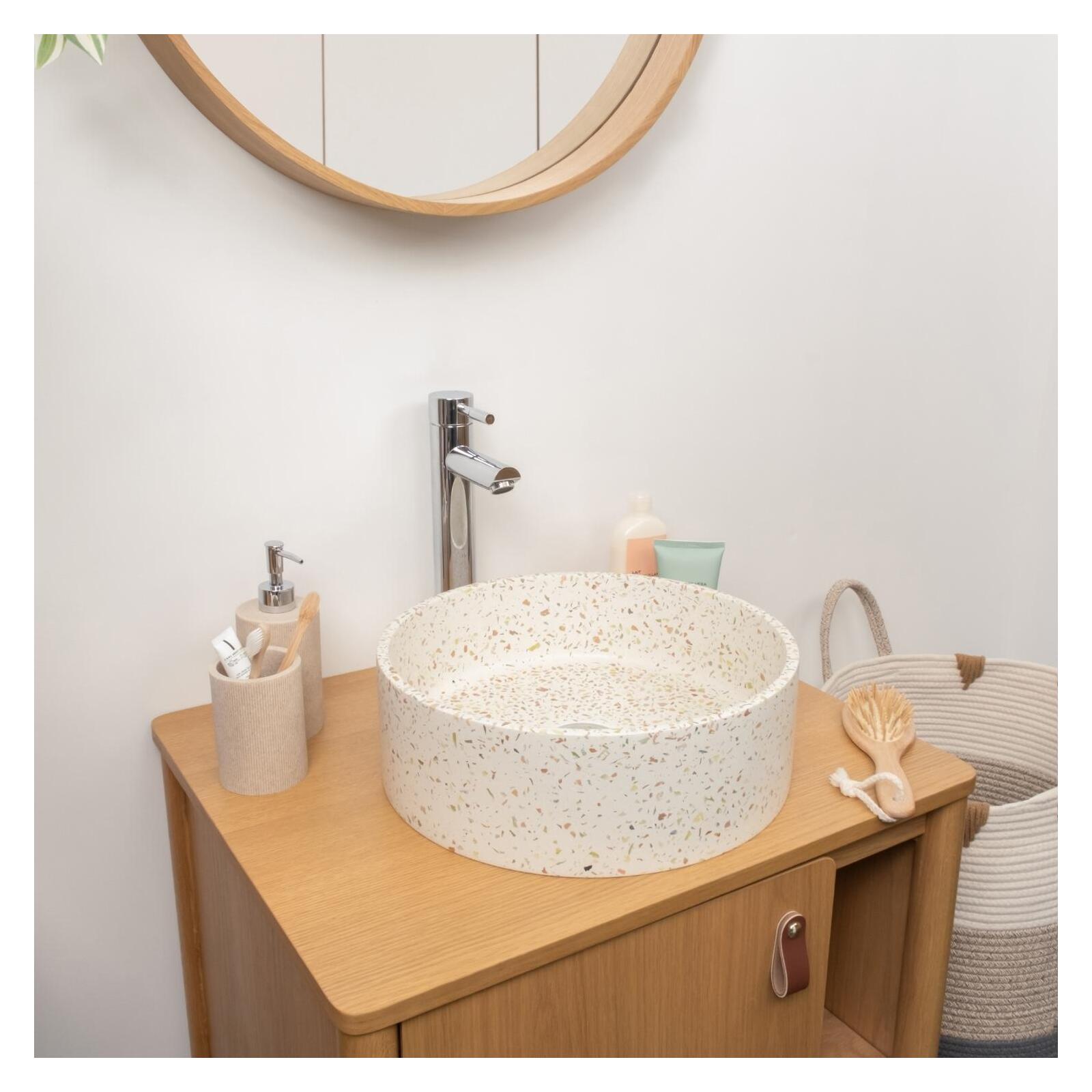 Vasque à poser ronde en terrazzo 36x36cm Vasque à poser ronde en terrazzo 36x36cm