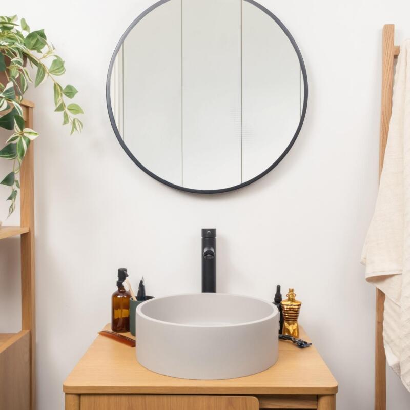 Vasque à poser ronde en béton gris 36x36cm