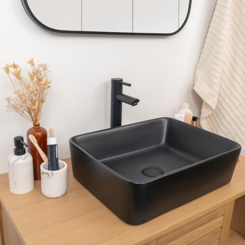Vasque à poser rectangulaire en céramique noire mate 48x37cm - CLINT - Vue de 3/4
