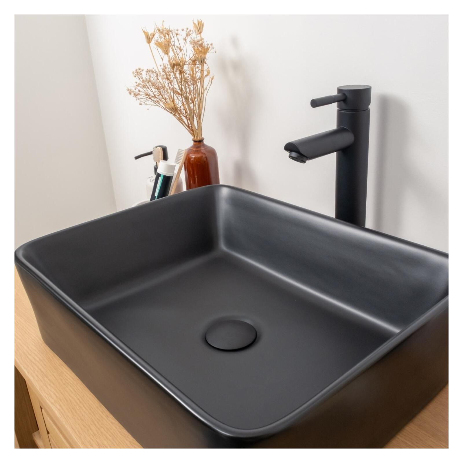 Vasque à poser rectangulaire en céramique noire mate 48x37cm
