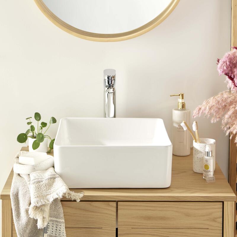 Vasque à poser carrée en céramique blanche 36cm