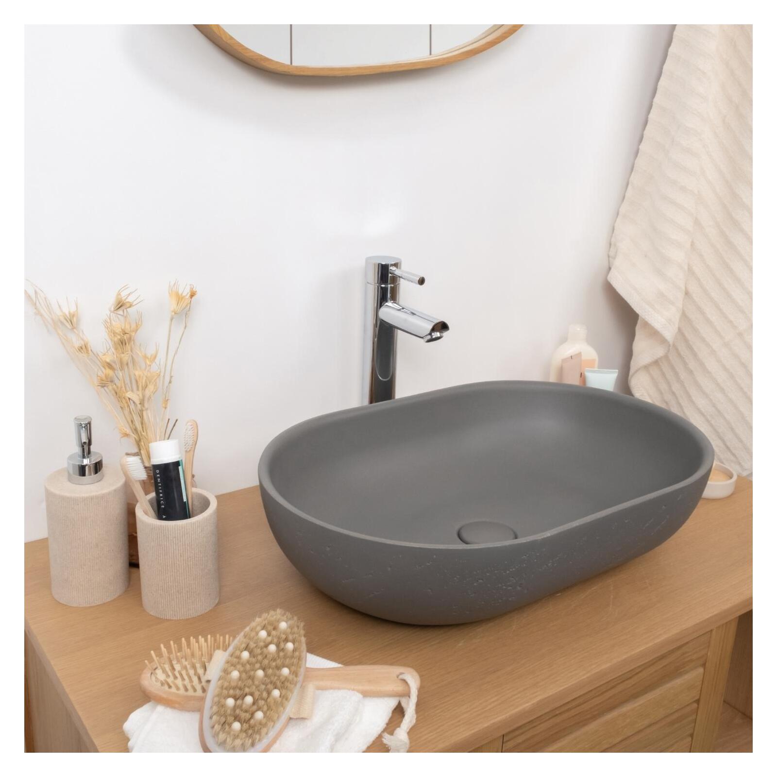 Vasque à poser ovale en béton travertin 53x35cm