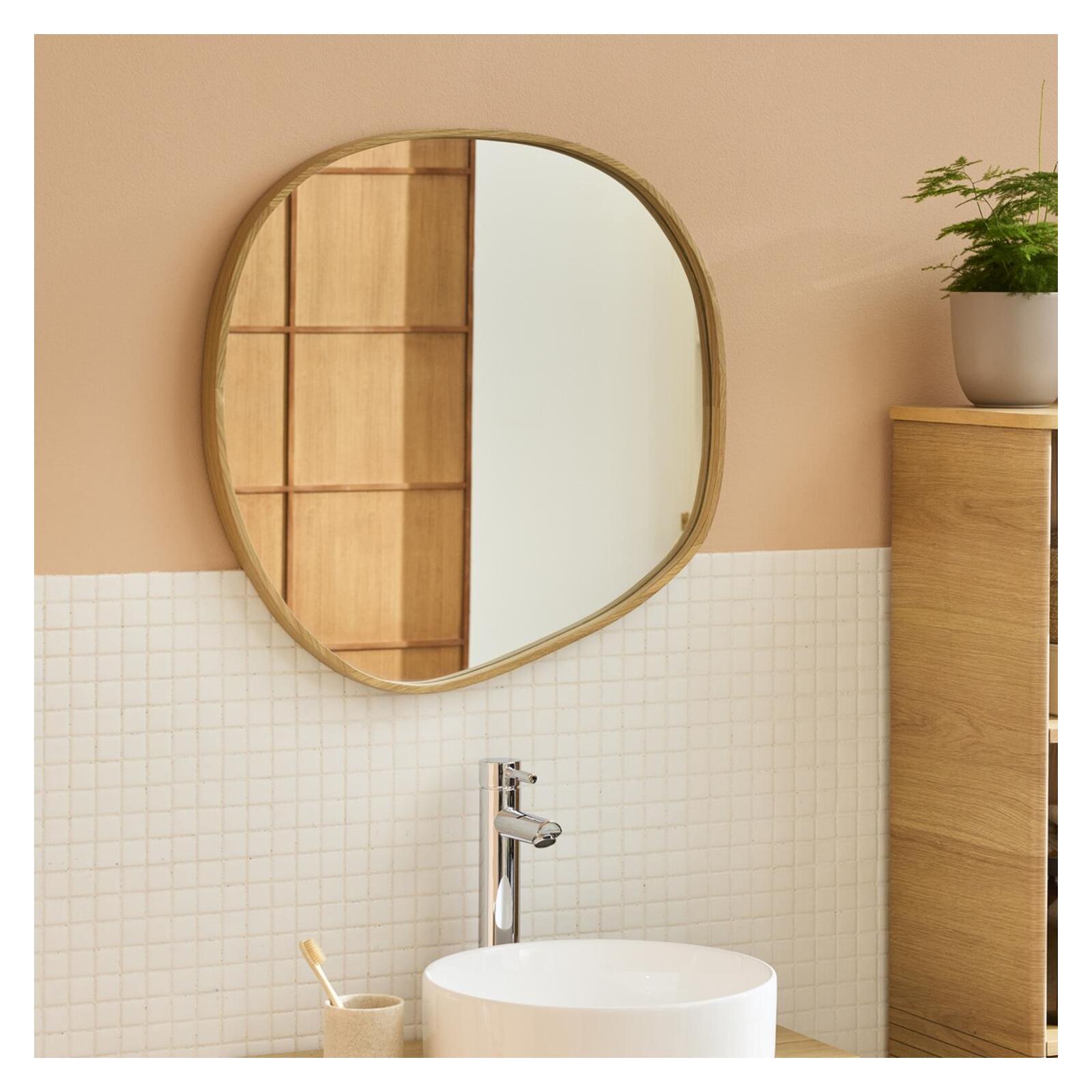 Miroir galet chêne 60x60 cm LEONIE Miroir galet chêne 60x60 cm LEONIE