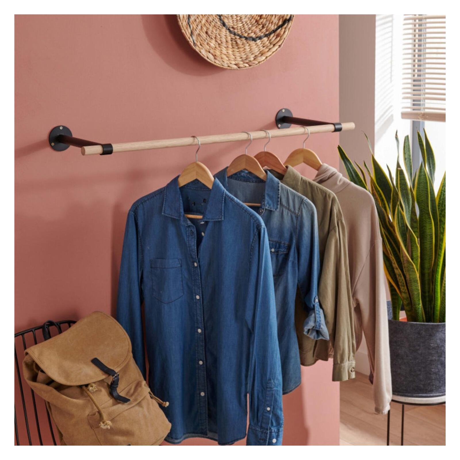 Penderie murale bois et métal noir 100cm Penderie murale bois et métal noir 100cm