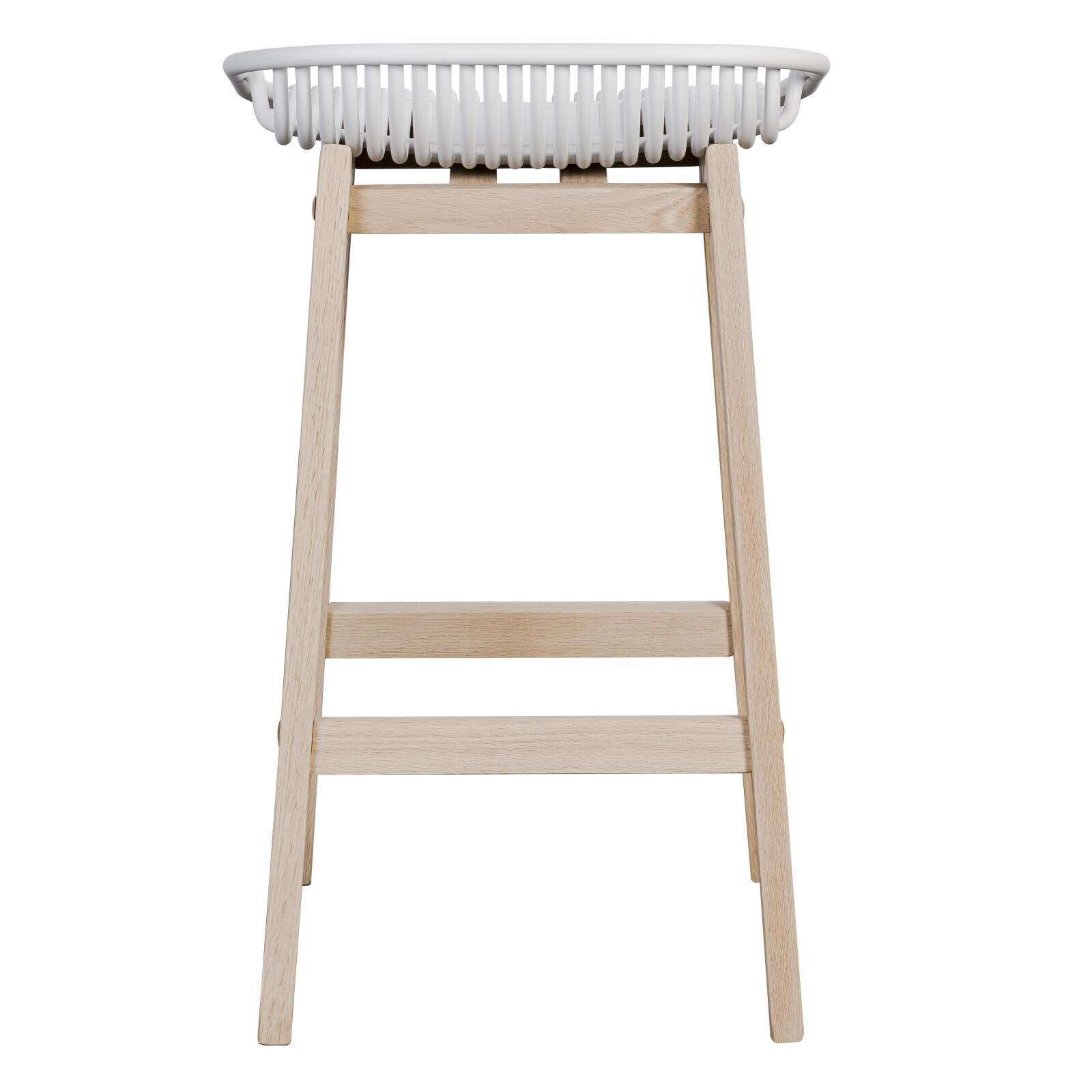 Lot de 2 tabourets d'ilot et bar 65 cm en chêne et assise noire