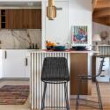 Lot de 2 tabourets d'ilot et bar 65 cm en métal et rotin synthétique