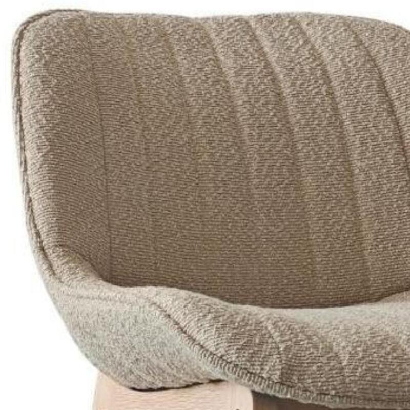 Lot de chaises d'îlot et bar en chêne et assise tissu bouclette 65cm