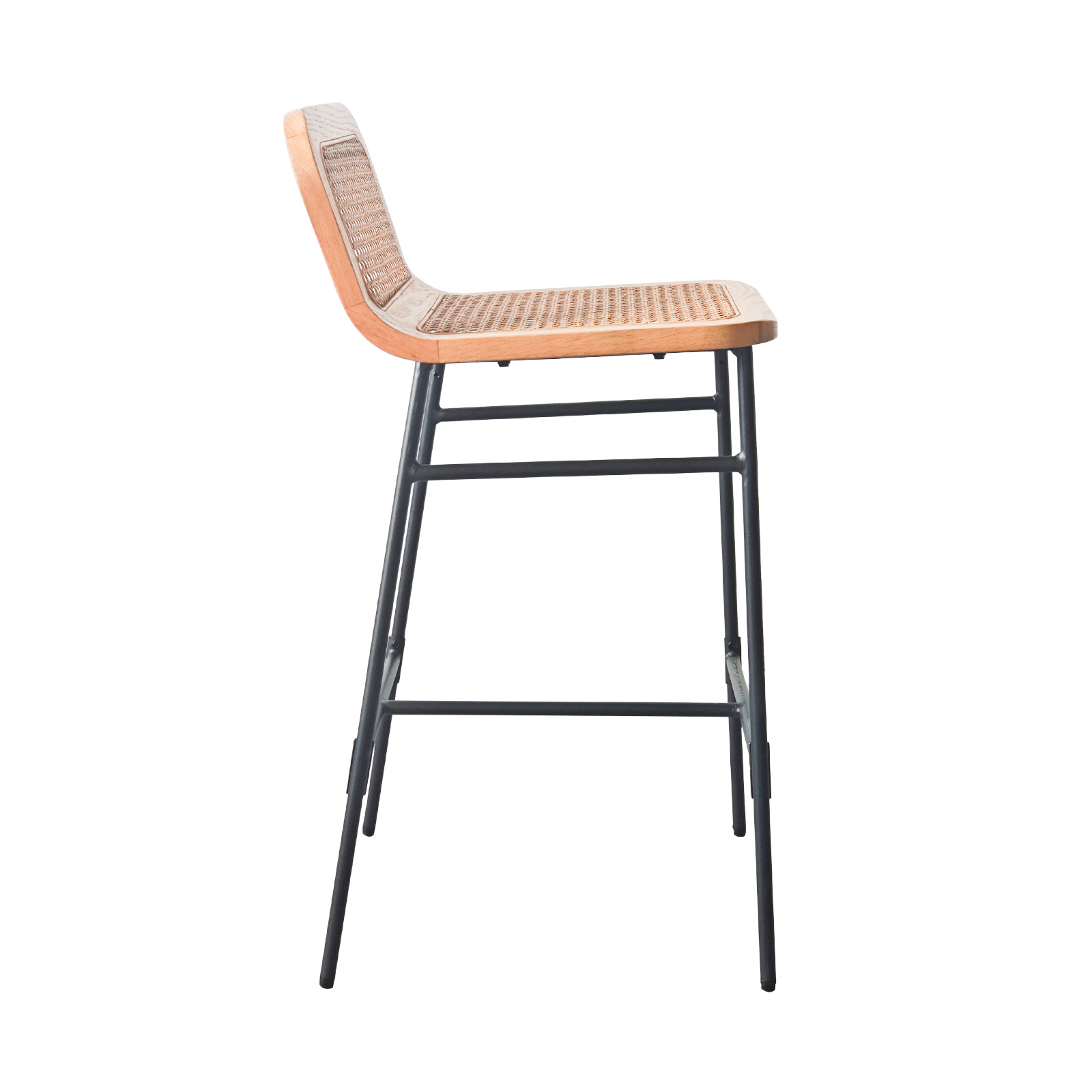 Lot de chaises d'îlot et bar en métal et assise cannage H65cm