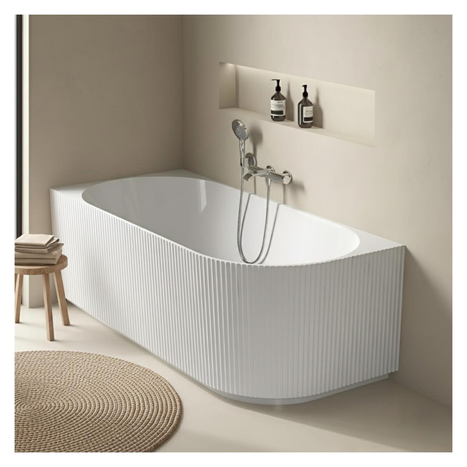 Baignoire semi-îlot blanche 170cm striée en acrylique Lucite®  - Angle gauche - Livrée complète