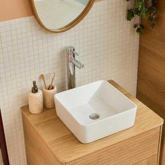 Vasque à poser carrée en céramique blanche 37cm