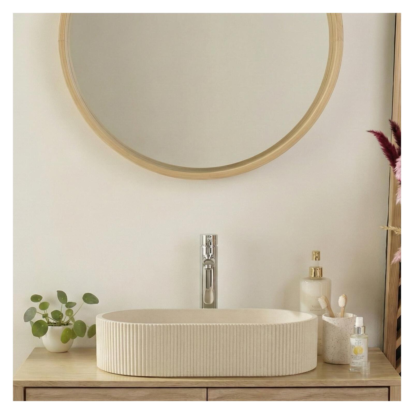 Vasque à poser ovale en béton cannelé beige 37x50cm