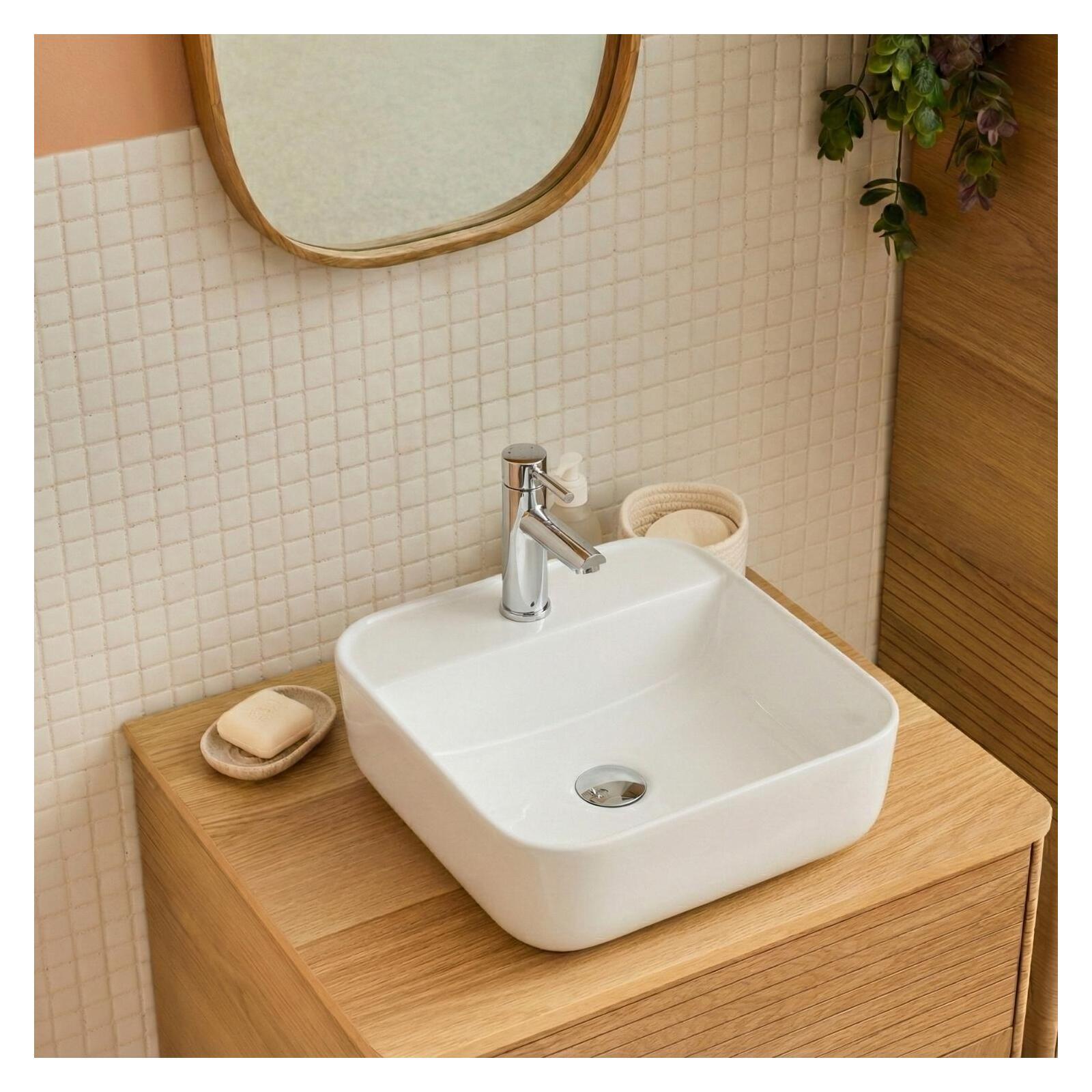 Vasque à poser carrée en céramique blanche 39cm