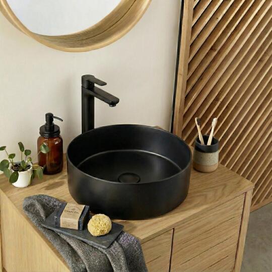 Vasque à poser ronde en inox 36 cm avec sa bonde assortie