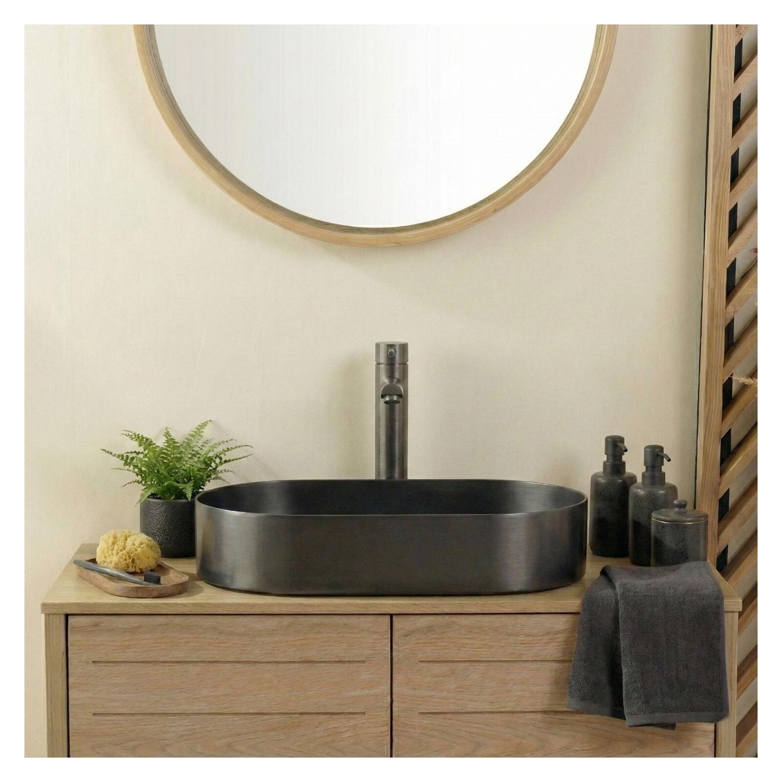 Vasque à poser ovale gunmetal en inox 55x35 cm avec sa bonde assortie