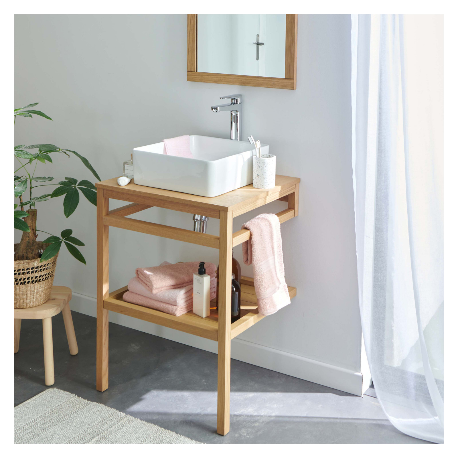 Meuble de salle de bain en chêne et vasque carrée