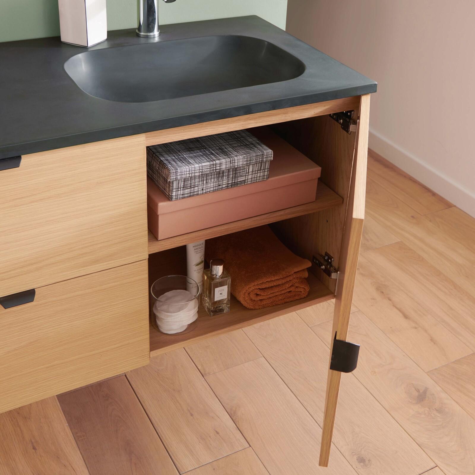 Meuble sous vasque 140 cm suspendu en chêne avec poignées métal noir - sans plan vasque