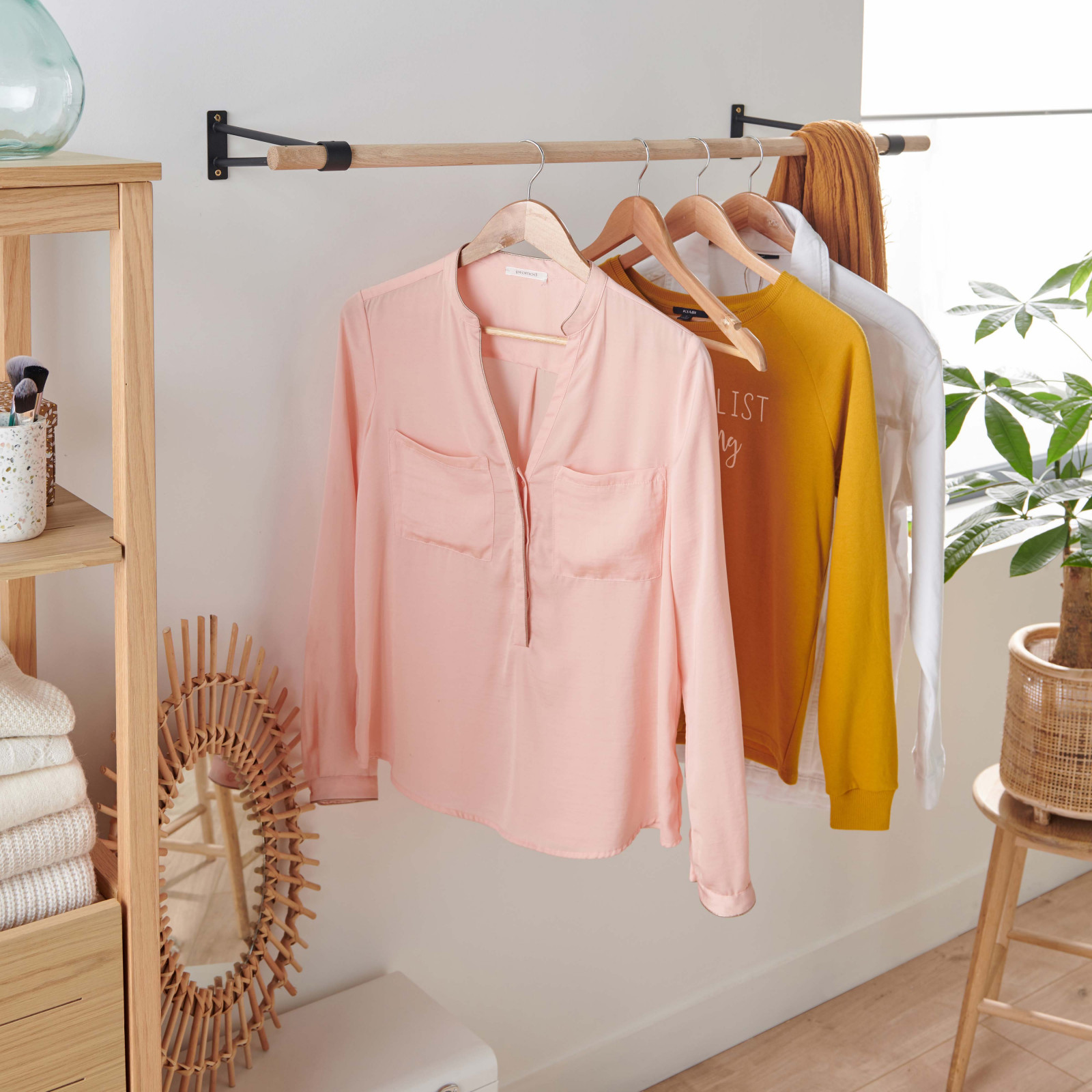 Portant penderie / barre murale Chêne YSIA